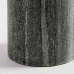 Charger l'image dans la visionneuse de galerie, Lampe de table décorative minimaliste Albi aux proportions équilibrées - Éclairage de bureau de chevet