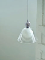 Cargar imagen en el visor de la Galería, Lámpara colgante Sunset – Pantalla de vidrio acanalado con técnica cromada - AFTERGLOW L1