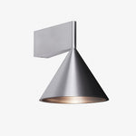Bild in Gallery-Viewer laden, Metorq Geometrische Metall-Wandleuchte - Modernes Design für Schlafzimmer-Nachttischlampe