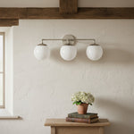 Cargar imagen en el visor de la Galería, Lámpara de tocador LED regulable de cristal Glorica – Lámpara de baño minimalista tipo globo