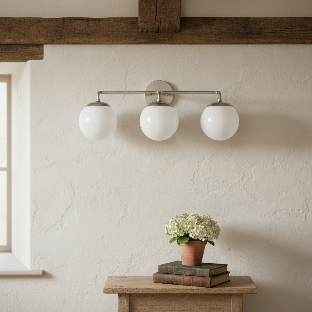 Aplique de pared de vidrio Glorica: lámpara de tocador vintage moderna