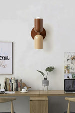 Bild in Gallery-Viewer laden, Doppelkopf-Makronenfarbe oben und unten Wandleuchte