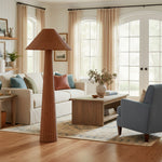 Cargar imagen en el visor de la Galería, Lámpara de pie tejida Wickara: diseño escultural de ratán con estilo de ratán natural, adecuada para sala de estar y dormitorio.