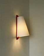 Load image into Gallery viewer, Trianora Wall Lamp