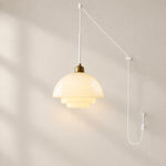 Charger l'image dans la visionneuse de galerie, Vintage Milk White Glass Plug-In Pendant Light
