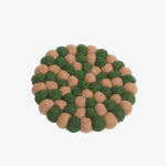 Cargar imagen en el visor de la Galería, Forest taupe handmade felt ball coaster