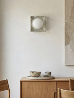 Cargar imagen en el visor de la Galería, Aplique de Pared de Vidrio Ópalo Vellaro - Iluminación Minimalista Moderna para Cocina