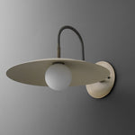 Cargar imagen en el visor de la Galería, Aplique de pared moderno de metal Curva - Brazo de latón antiguo con pantalla de disco color crema