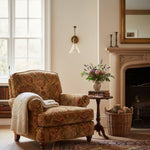 Cargar imagen en el visor de la Galería, Aplique de pared industrial Driscoll con brazo ajustable - Pantalla cónica de vidrio vintage