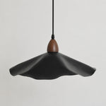 Charger l'image dans la visionneuse de galerie, Vintage Wavy Pendant Light with Aged Metal Shade
