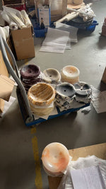 Bild in Gallery-Viewer laden, Orli White Jade Wandleuchte