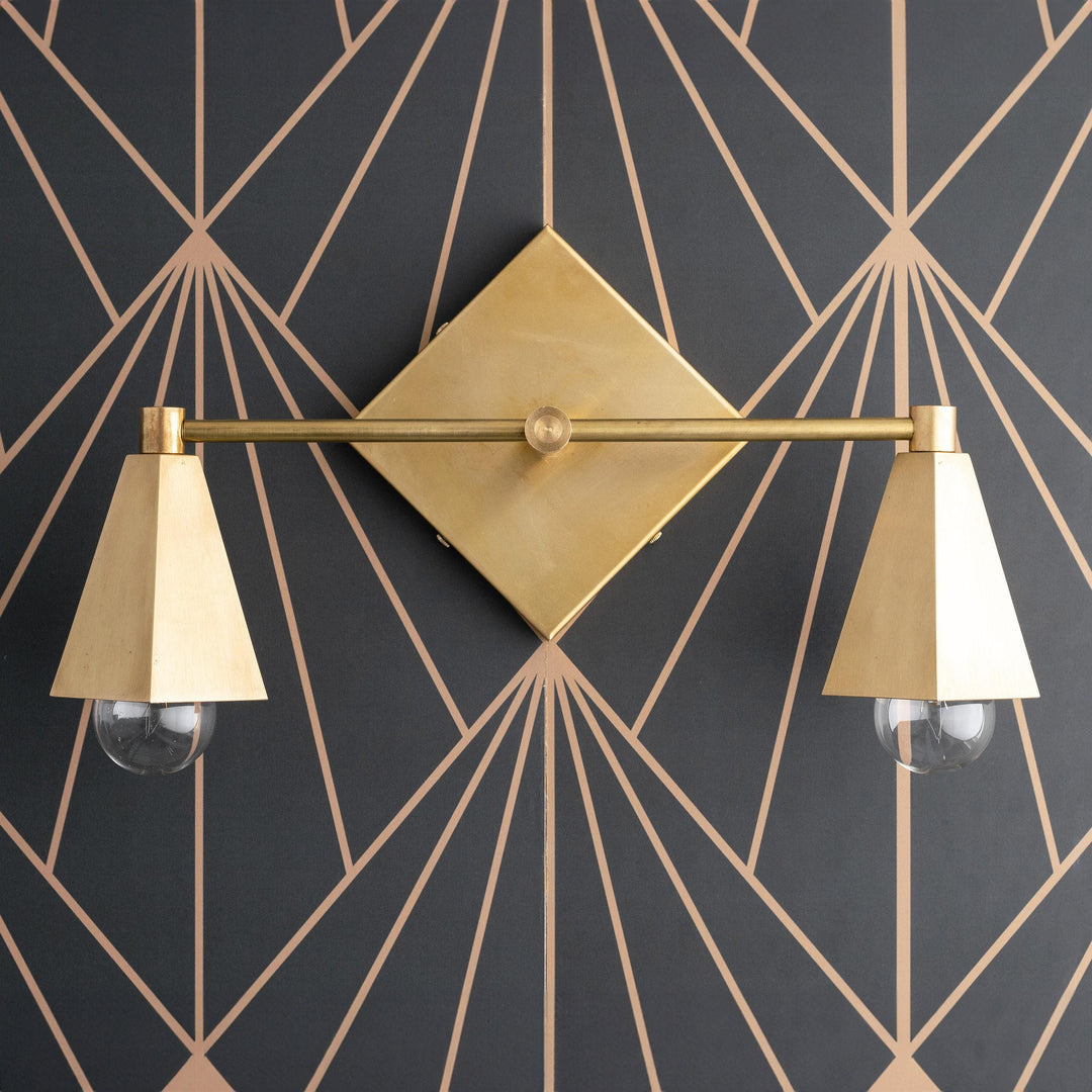 Lámpara de tocador geométrica Ornato Luxe - Iluminación de baño Art Déco de latón macizo