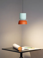 Cargar imagen en el visor de la Galería, Lámpara colgante con pantalla de cuenco de acrílico colorido Macaron