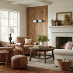 Charger l'image dans la visionneuse de galerie, Applique murale vintage en verre laiteux festonné Eloise - Éclairage d'appoint moderne pour salle de bain et chambre