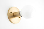 Cargar imagen en el visor de la Galería, Aplique de pared minimalista de vidrio Glorica: una luz moderna y versátil para cualquier habitación