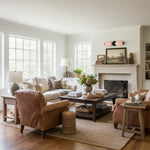 Charger l'image dans la visionneuse de galerie, Applique murale vintage en verre laiteux festonné Eloise - Éclairage d'appoint moderne pour salle de bain et chambre