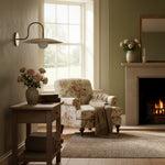 Cargar imagen en el visor de la Galería, Aplique de pared Curva Metal con brazo curvo y pantalla de disco – Lámpara de pared moderna y minimalista para sala de estar