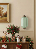 Charger l'image dans la visionneuse de galerie, Applique murale vintage en verre laiteux festonné Eloise - Éclairage d'appoint moderne pour salle de bain et chambre