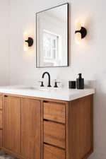 Bild in Gallery-Viewer laden, Doppelkopf-Makronenfarbe oben und unten Wandleuchte