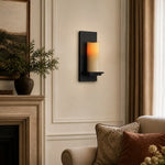 Charger l'image dans la visionneuse de galerie, Jade wall lamp in living room interior