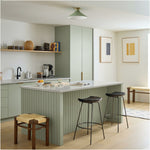 Cargar imagen en el visor de la Galería, Aurenza Modern Industrial Flush Mount: Elegante lámpara de techo para interiores residenciales