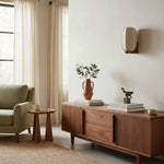 Bild in Gallery-Viewer laden, Loomis Moderne Art Deco Wandleuchte mit strukturiertem Stoffschirm für Schlafzimmer und Eingangsbereich