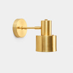 Bild in Gallery-Viewer laden, Straight arm brass wall sconce front SKU image