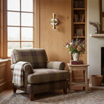 Charger l'image dans la visionneuse de galerie, Applique murale Pyralis en forme de cône – Applique de style industriel moderne pour couloir et entrée