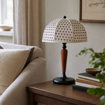 Charger l'image dans la visionneuse de galerie, Fennary French Vintage Table Lamp – Elegant Classic Design for Bedroom Living Room