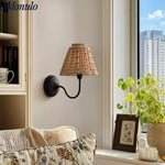 Charger l'image dans la visionneuse de galerie, Applique murale contemporaine Solmire en tissu - Lampe murale en tissu et métal pour chambre et bureau