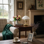 Bild in Gallery-Viewer laden, Ornato Luxe Skulpturale Geometrische Tischlampe – Art Deco Akzent für Schlafzimmer & Wohnzimmer