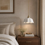 Bild in Gallery-Viewer laden, Cienax Mid-Century Flower Ceramic Pendant Light — Suitable for Kitchen and Living Room