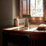 Cargar imagen en el visor de la Galería, Lámpara de mesa Caret