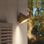 Bild in Gallery-Viewer laden, Skulpturale Kegel-Wandlampe – Retro-inspirierte Minimalistische Dekorative Ambientebeleuchtung für Wohnzimmer
