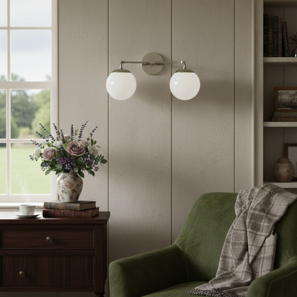 Aplique de pared de vidrio Glorica: lámpara de tocador vintage moderna
