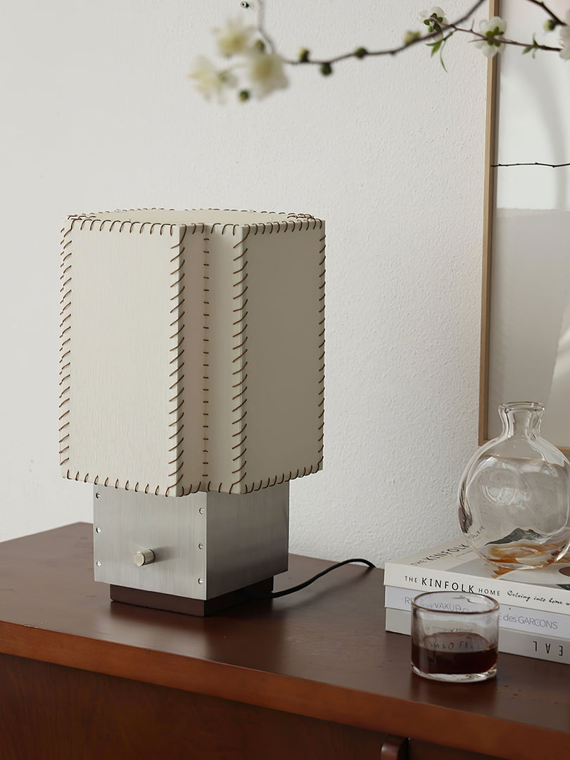 Lampe de table Tanu Stitch