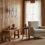 Cargar imagen en el visor de la Galería, Aplique de Pared Doble Clásico Moderno Roven con Brazos Curvos y Pantallas de Tela para Dormitorio y Pasillo