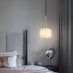 Bild in Gallery-Viewer laden, Velia Eichel Alabaster Minimalistische Pendelleuchte