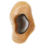 Bild in Gallery-Viewer laden, Oyster Hammerschlag Onyx Wandleuchte