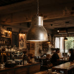 Cargar imagen en el visor de la Galería, Vintage rust finish industrial pendant light