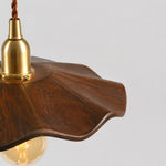 Bild in Gallery-Viewer laden, dark wood lotus pendant light wood grain detail