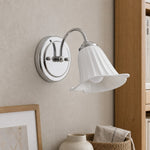 Bild in Gallery-Viewer laden, Celvane Elegant Calla Lily Wall Lamp – French Minimalist Bedroom and Living Room Lighting