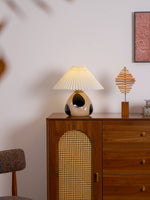 Load image into Gallery viewer, Pleated Cavolo Table Lamp