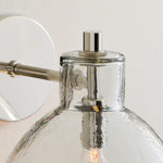 Bild in Gallery-Viewer laden, Glavira Recycelte Glas Wandlampe - Modernes Badezimmer Waschtischlicht