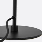 Charger l'image dans la visionneuse de galerie, Lampe de table Clinco en verre teinté, silhouette de champignon – Luminaire design polyvalent pour buffet ou table de chevet