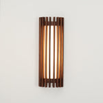 Cargar imagen en el visor de la Galería, Lámpara de pared Regina de nogal