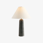 Charger l'image dans la visionneuse de galerie, Lampe de table décorative minimaliste Albi aux proportions équilibrées - Éclairage de bureau de chevet