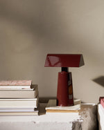 Cargar imagen en el visor de la Galería, Lámpara de mesa Caret