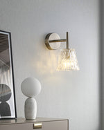 Bild in Gallery-Viewer laden, Bravira Modern Glass Wall Lamp – Minimalistische Wandleuchte für Schlafzimmer, Flur & Schminktisch