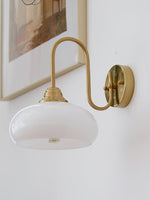 Cargar imagen en el visor de la Galería, Aplique de pared de vidrio con poste curvo Bauhaus